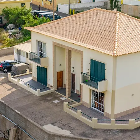 Simoes By Madeira Apartment *